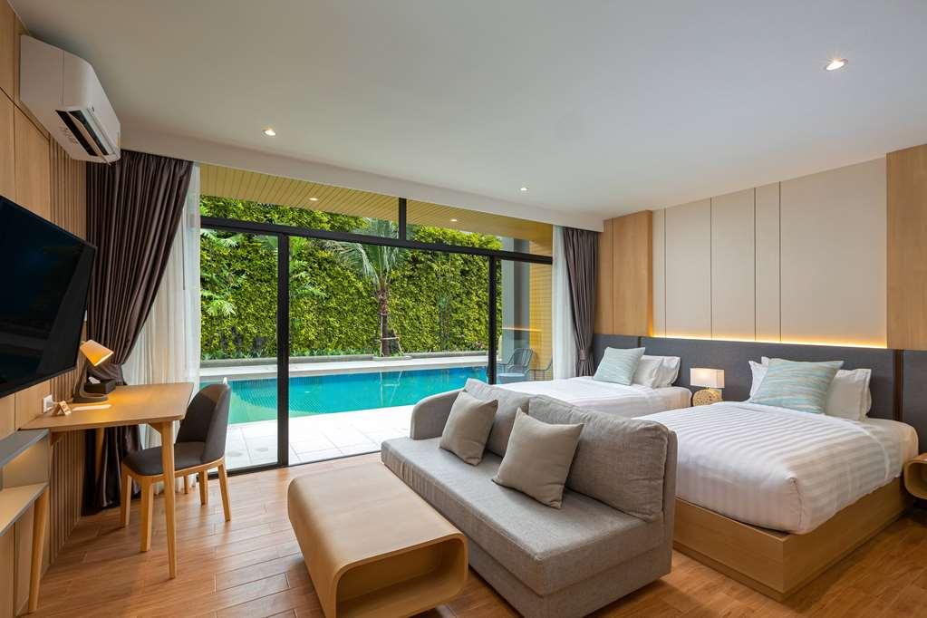 Wyndham Garden Naithon Phuket Hotel Room photo
